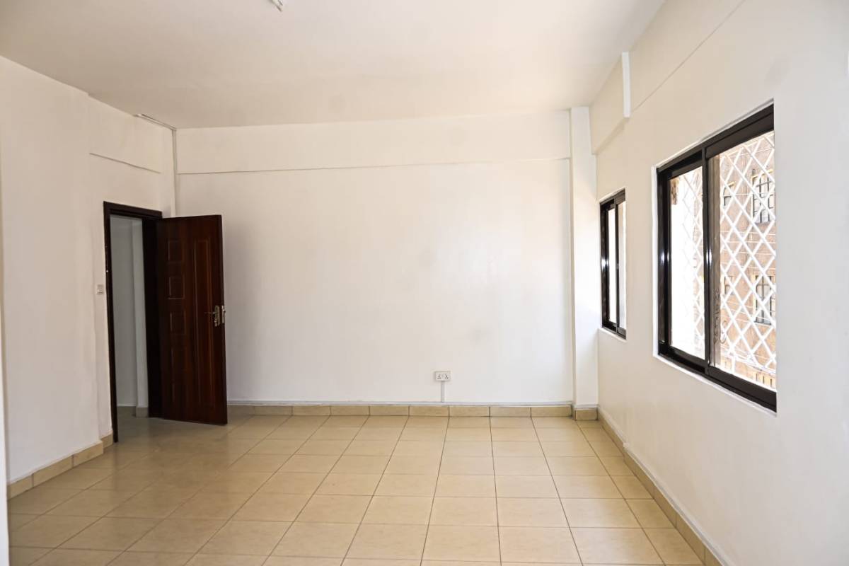 400SQF - KSH 40,000  MUTHAIGA BUSINESS CENTRE, THIKA ROAD